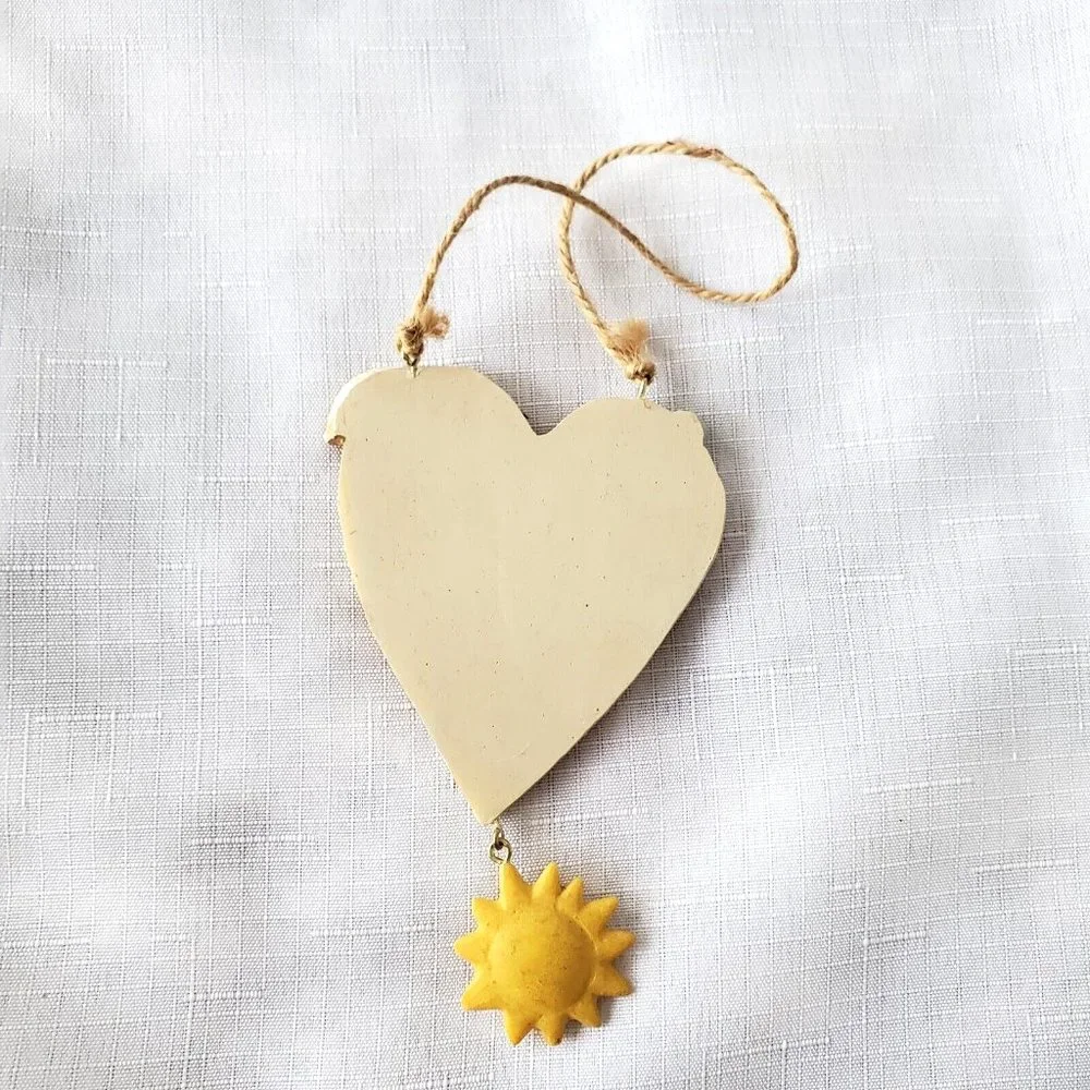 Happiness Is Sand Between My Toes Heart Shaped Hanging Plaque Christmas Ornament